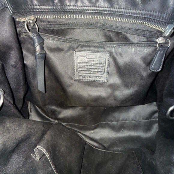 Coach Park Leather Carryall - Picture 3 of 4